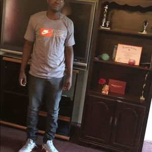 Meet your Posher, Avion